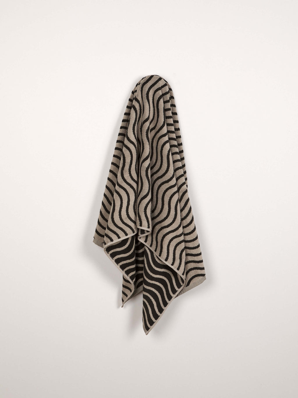 Wave Noir Towels