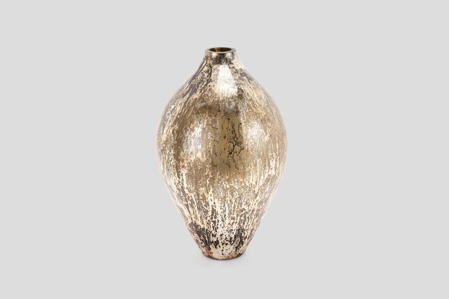 Pharoh Vase Carbon Gold