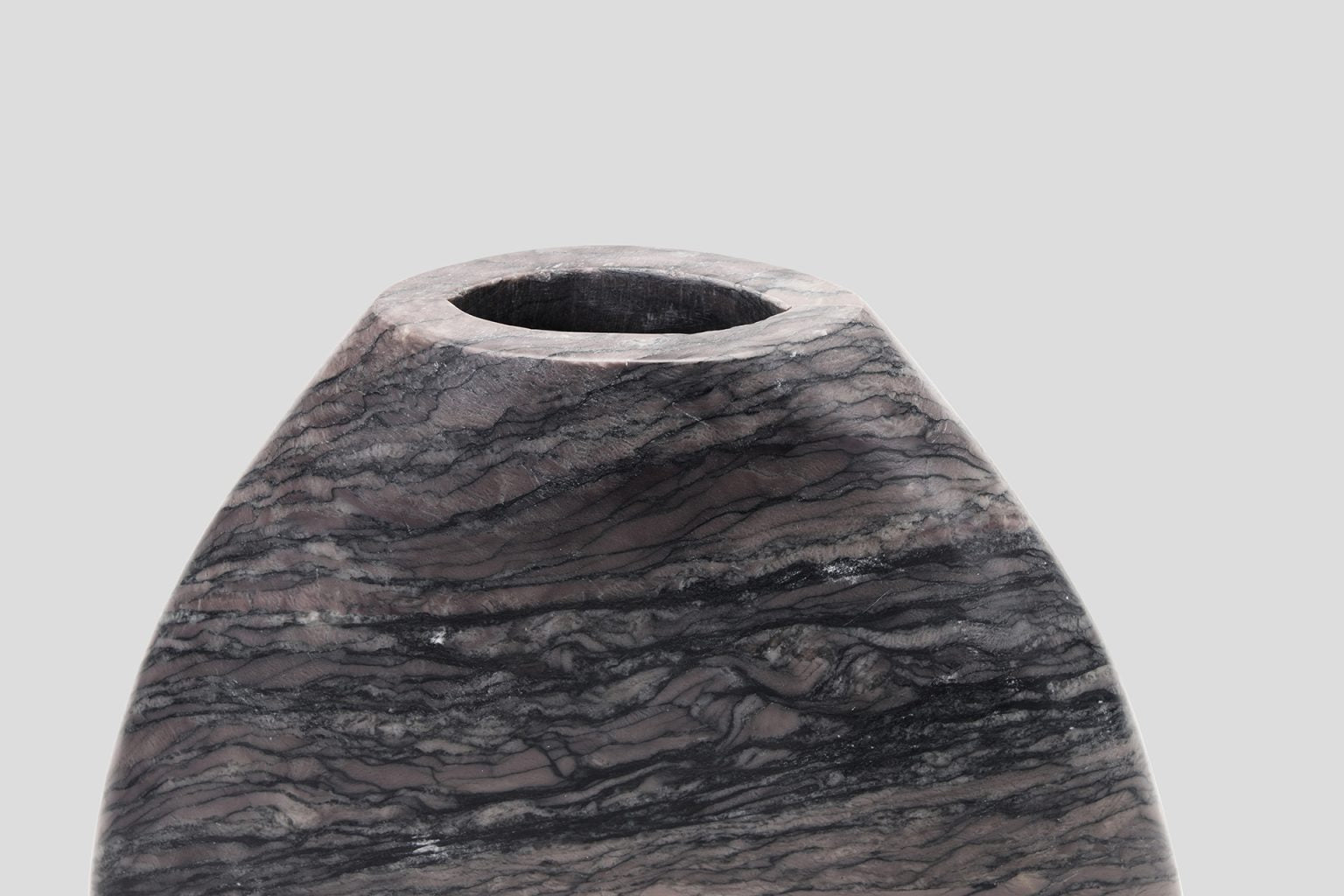 Celeste Vase Grey Levanto