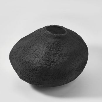 Urchin Vase Bitumen