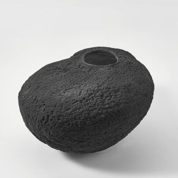 Urchin Vase Bitumen