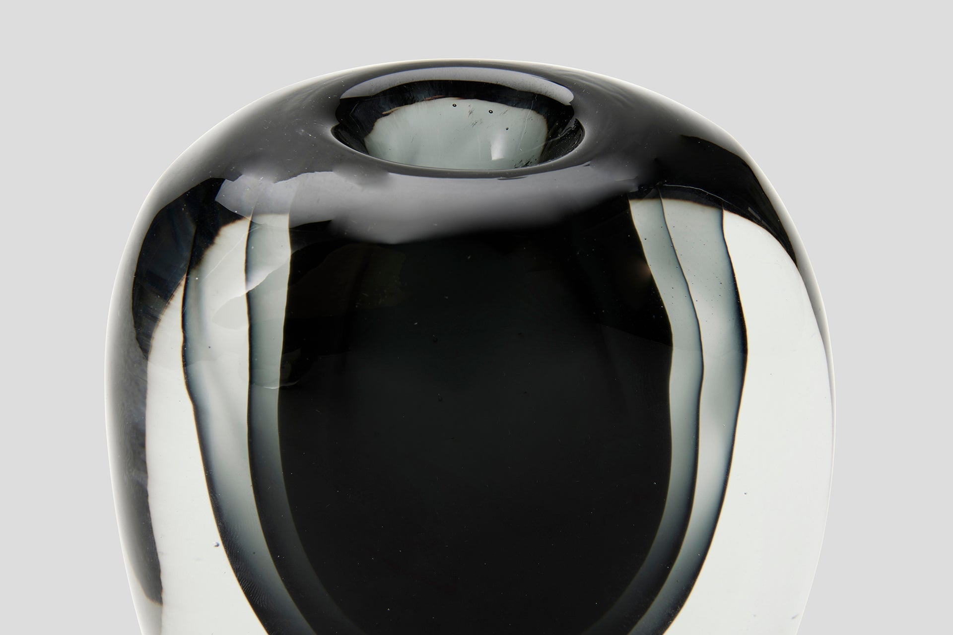 Bean Vase Smoke