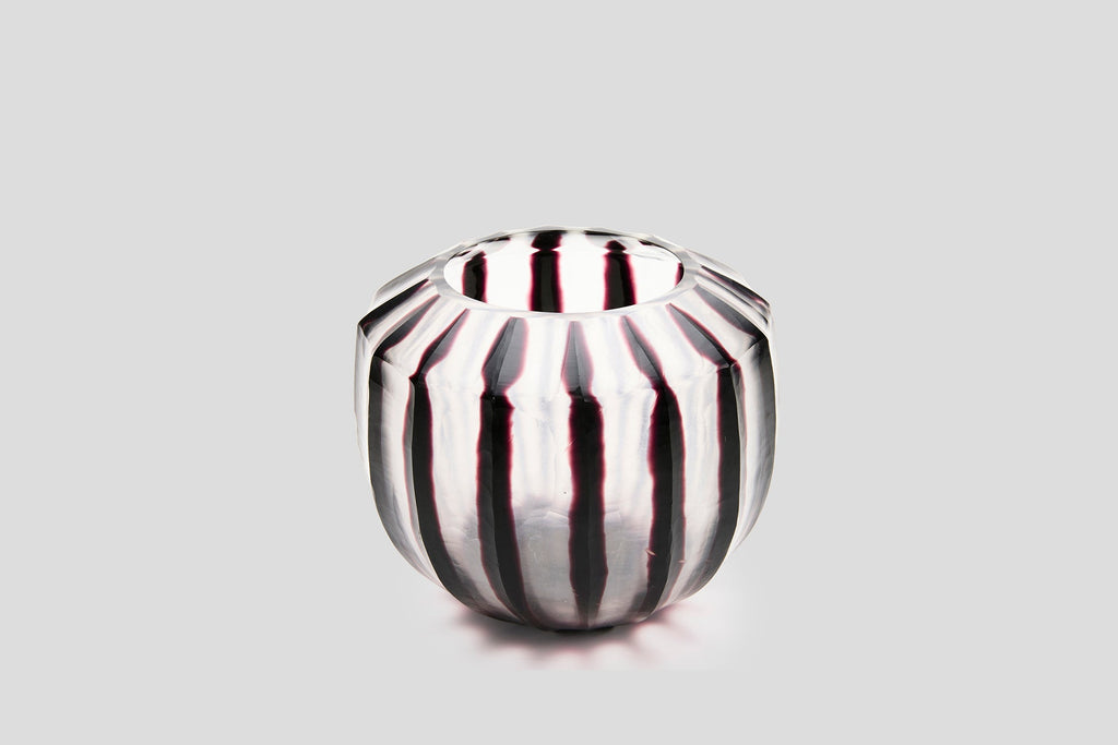 Banda Vase Garnet