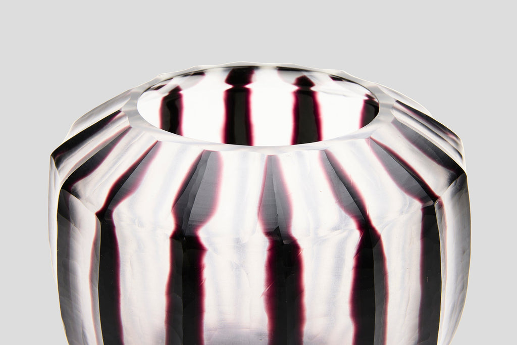 Banda Vase Garnet