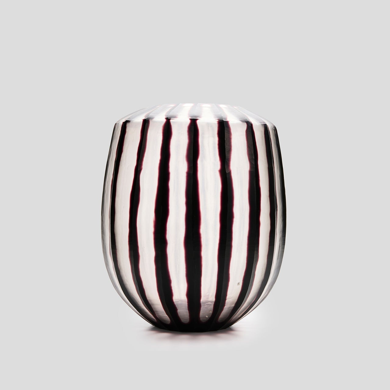 Banda Vase Garnet