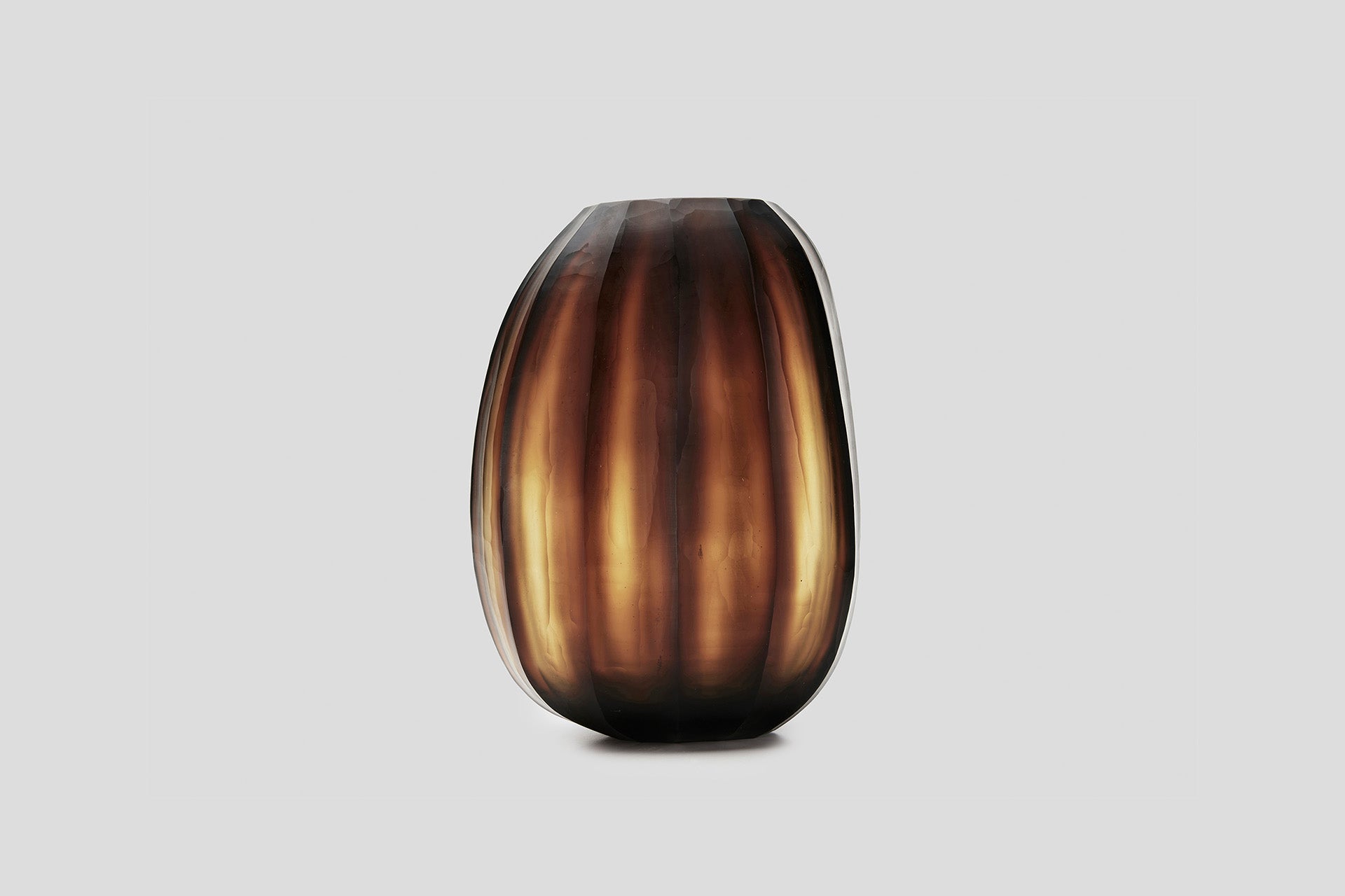 Aura Vase Amber