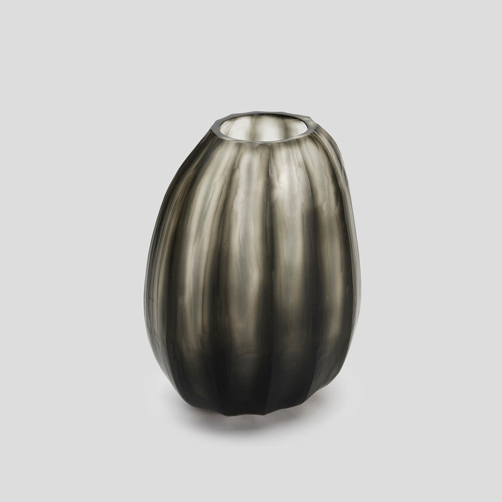 Aura Vase Smoke