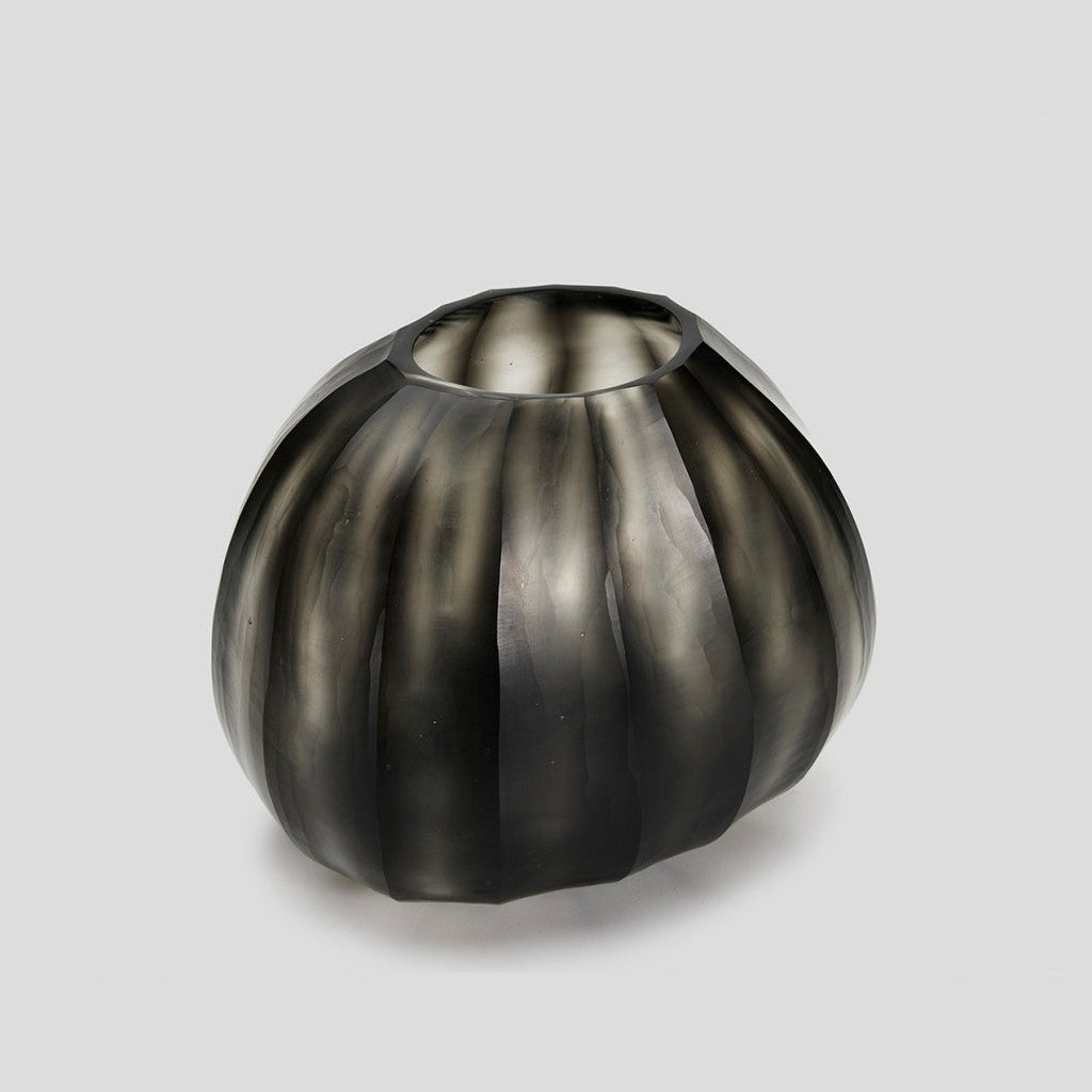 Aura Vase Smoke