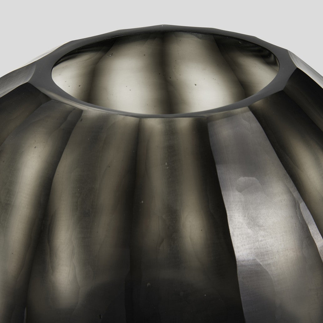 Aura Vase Smoke