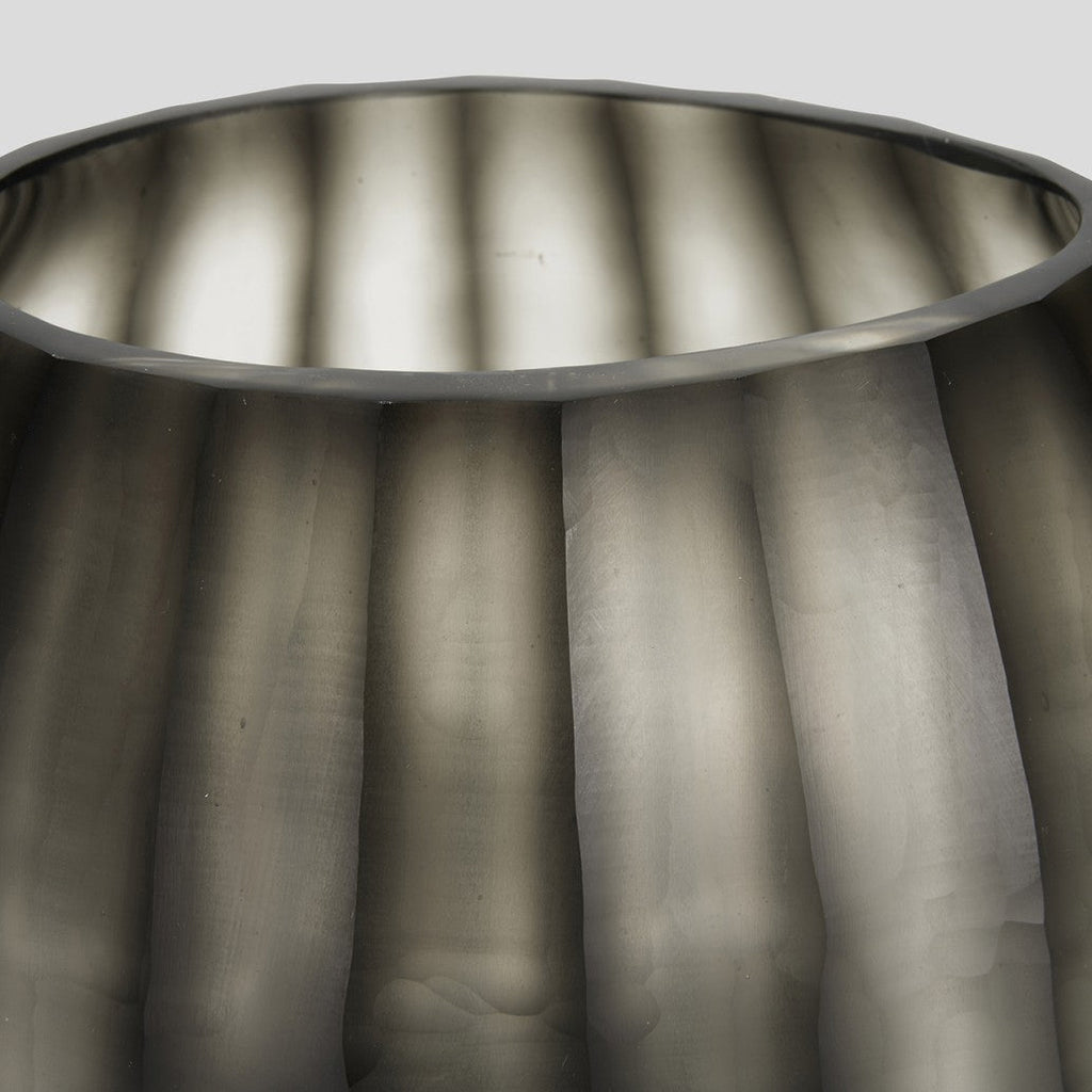 Aura Vase Smoke