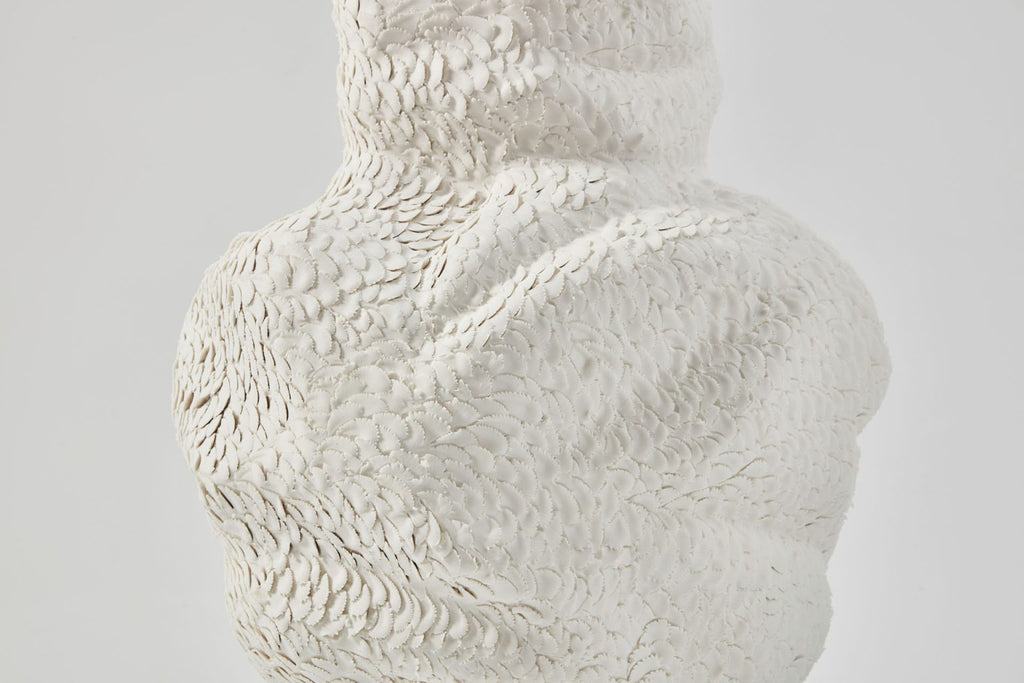 Alysium Vase Medium Ivory
