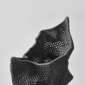 Corallia Vase Ebony