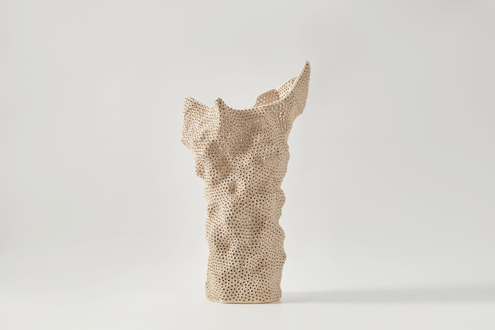 Corallia Vase Sand