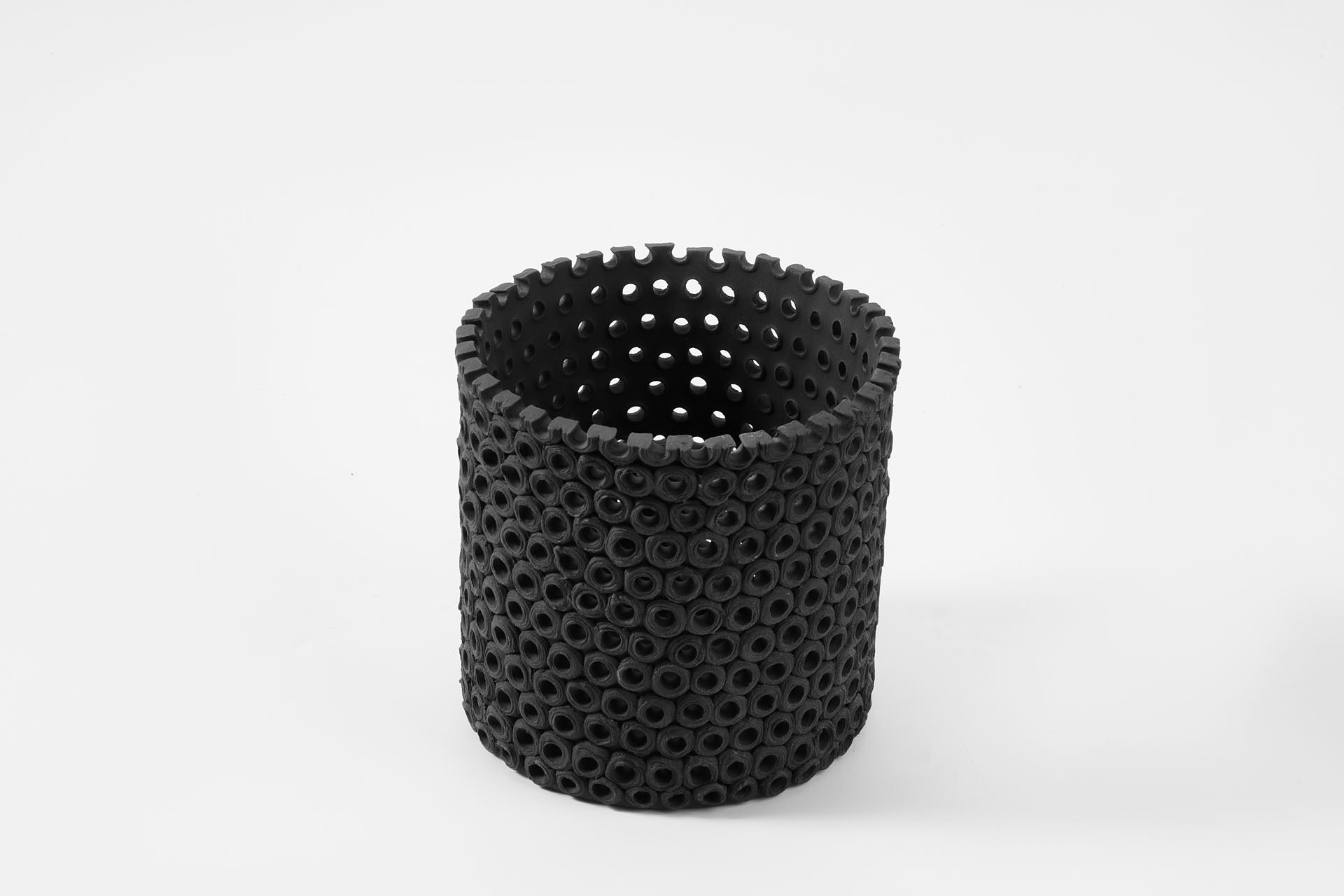 Coralite Vase Ebony