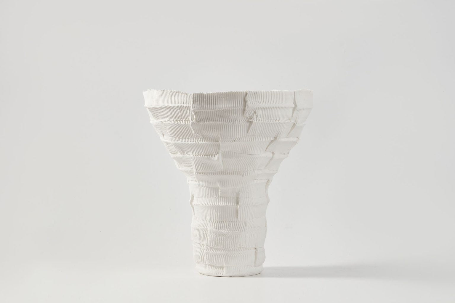 Ponderosa Vase Ivory
