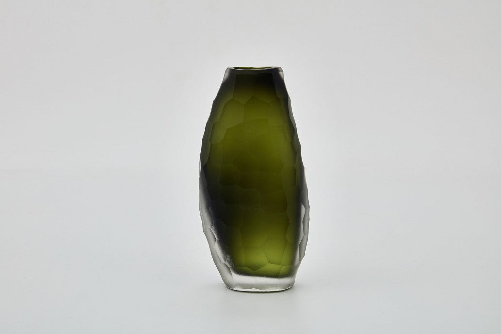 Calypso Vase in Olivine