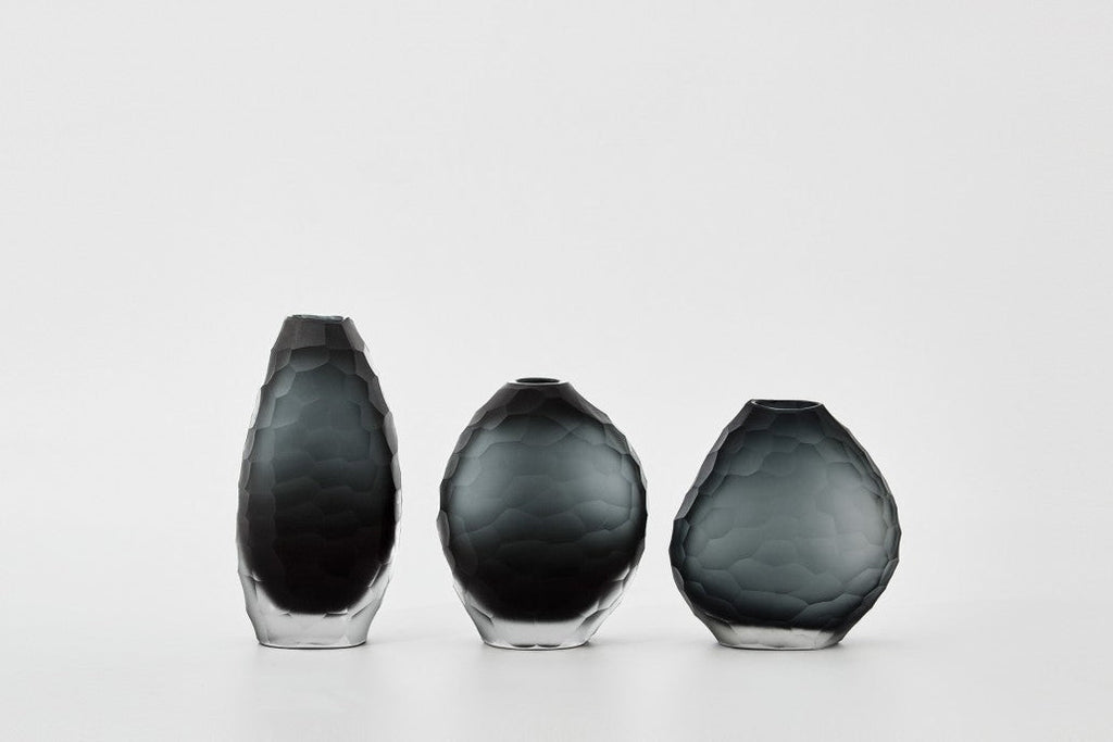 Calypso Vase in Smoke
