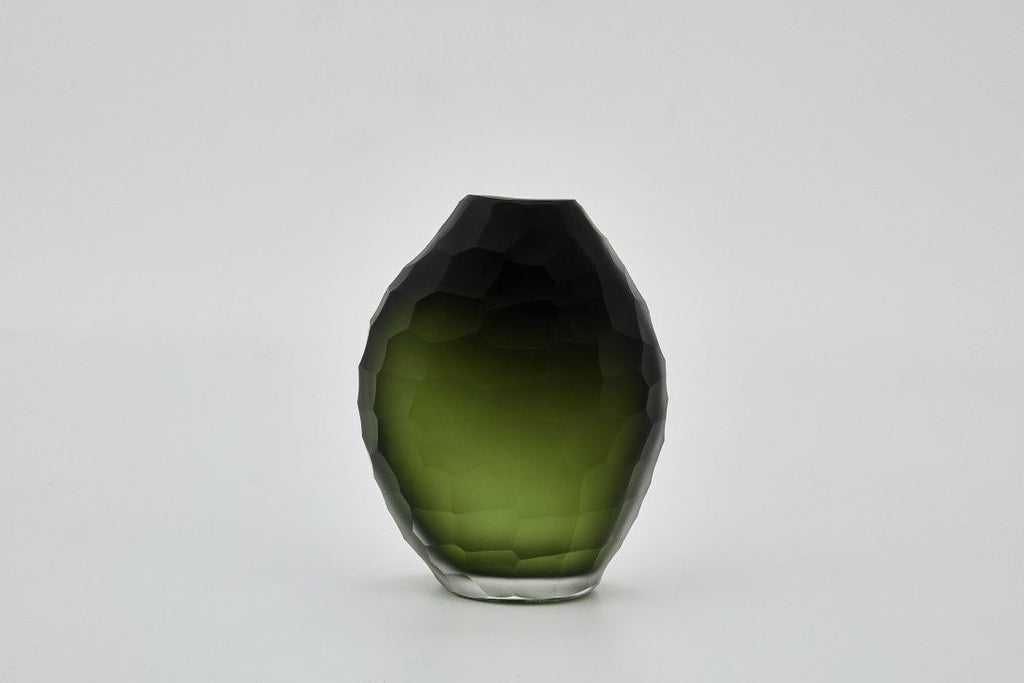 Calypso Vase in Olivine