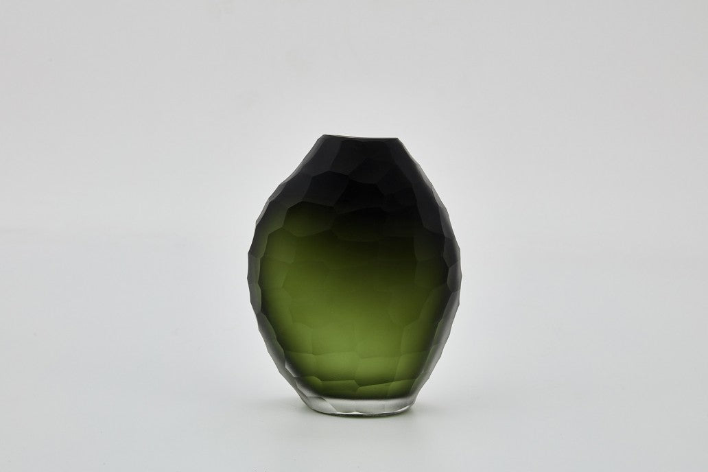 Calypso Vase in Olivine