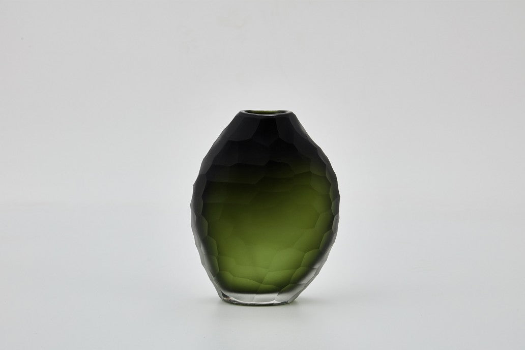 Calypso Vase in Olivine