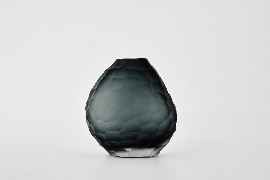 Calypso Vase in Smoke