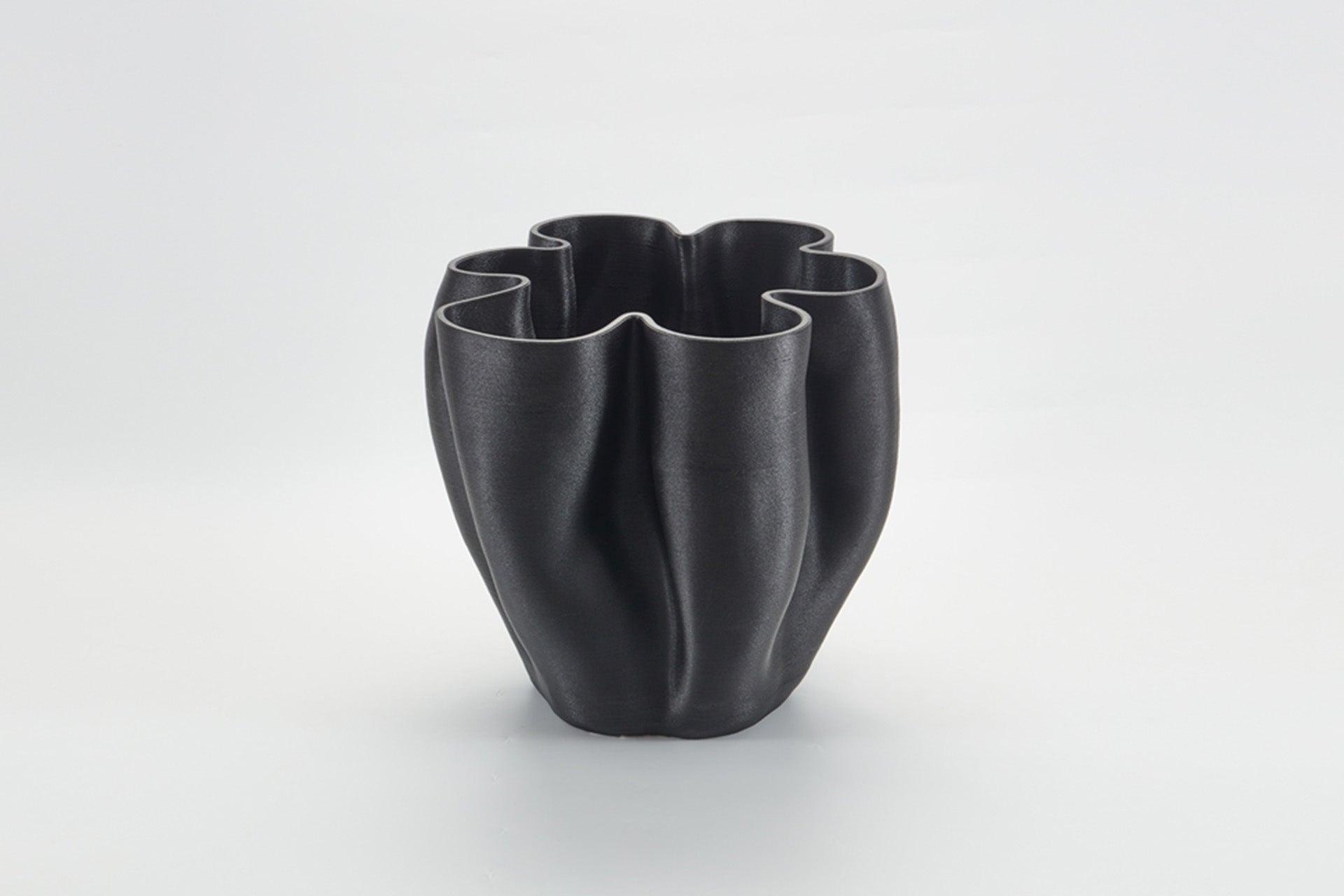 Boheme Vase in Ebony