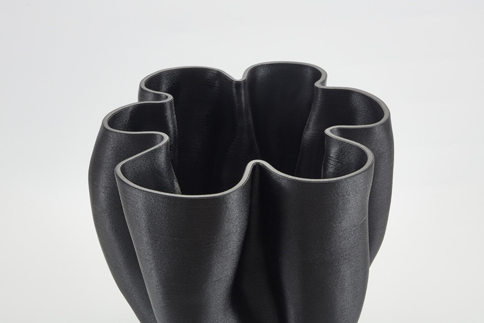 Boheme Vase in Ebony