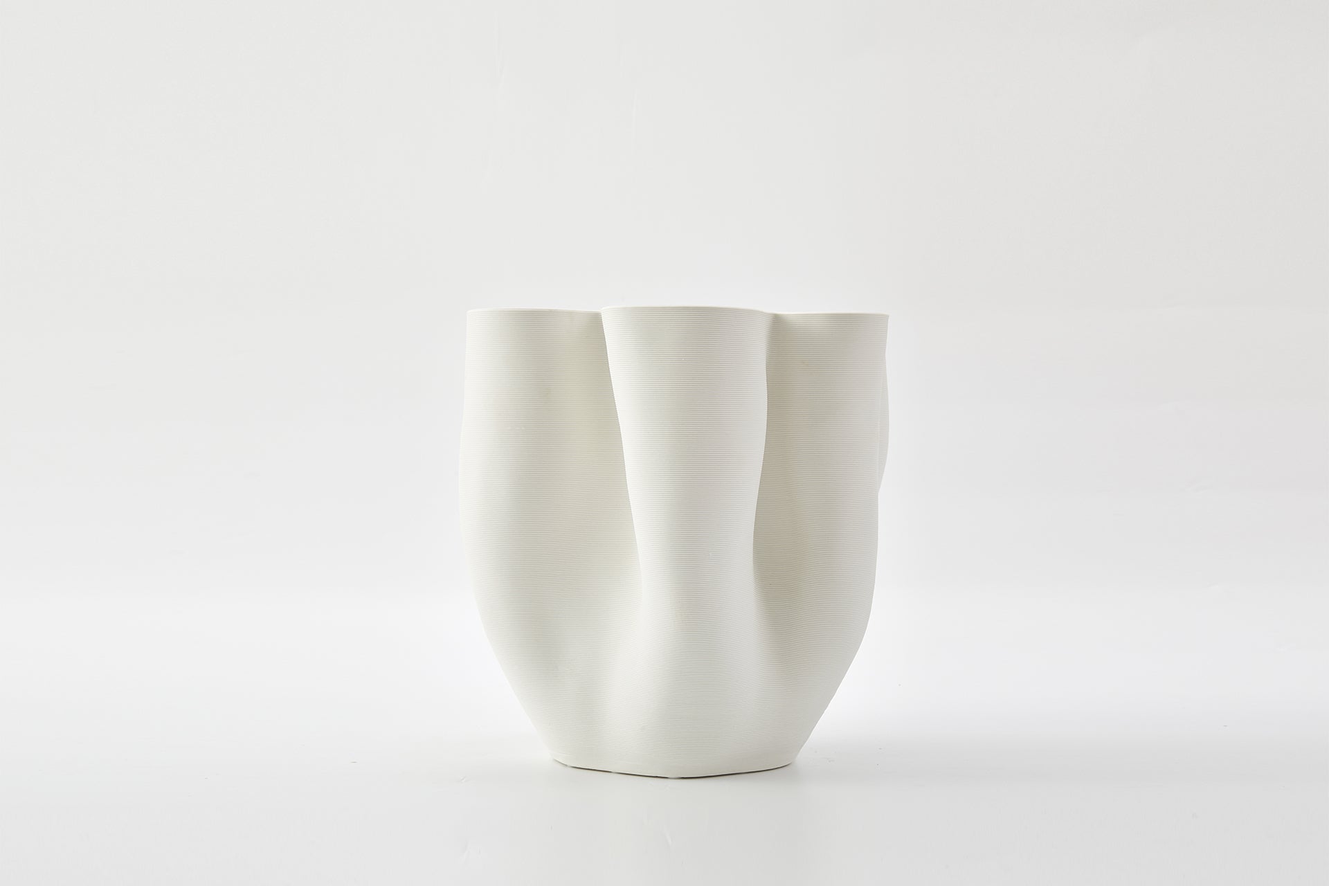 Boheme Vase in Ivory