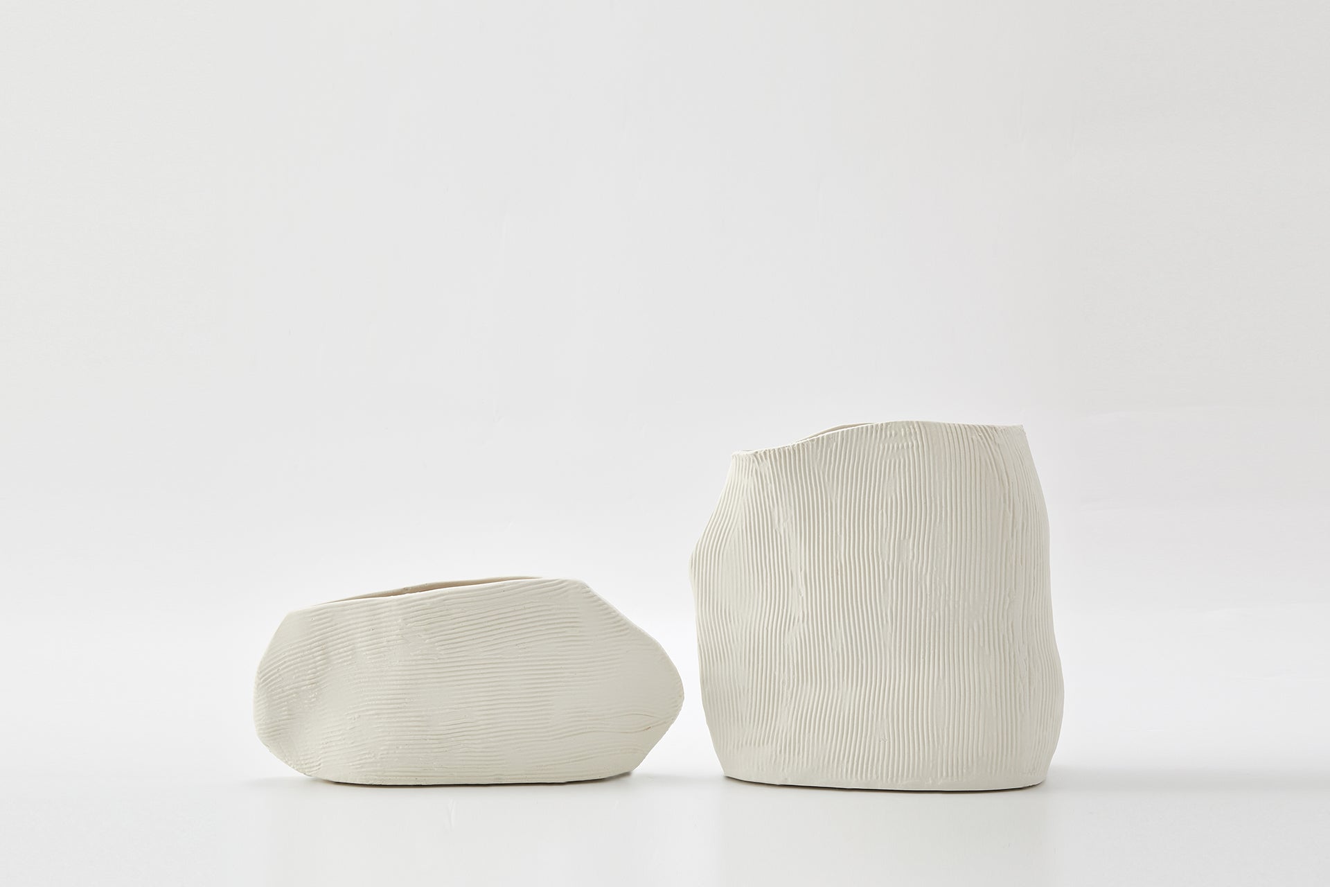 Chalk Vase in Ivory