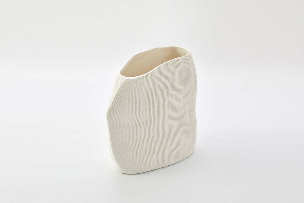Chalk Vase in Ivory