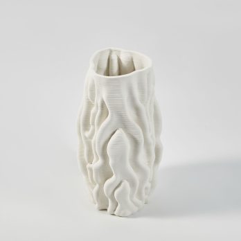 Kombu Vase Ivory