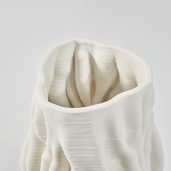 Kombu Vase Ivory