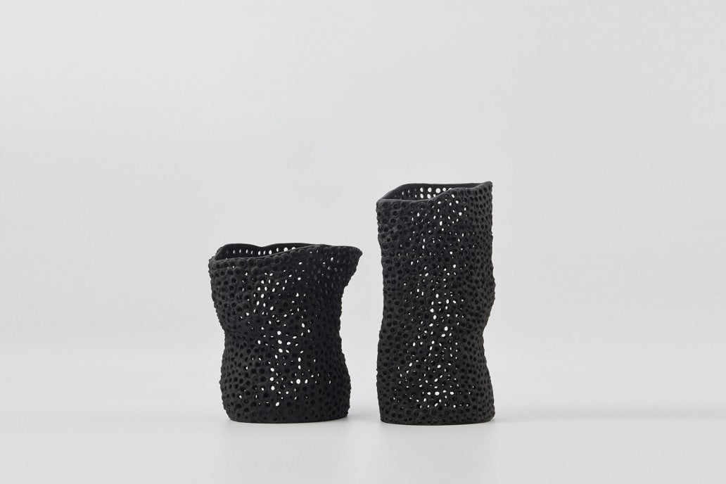 Porus Vase in Ebony